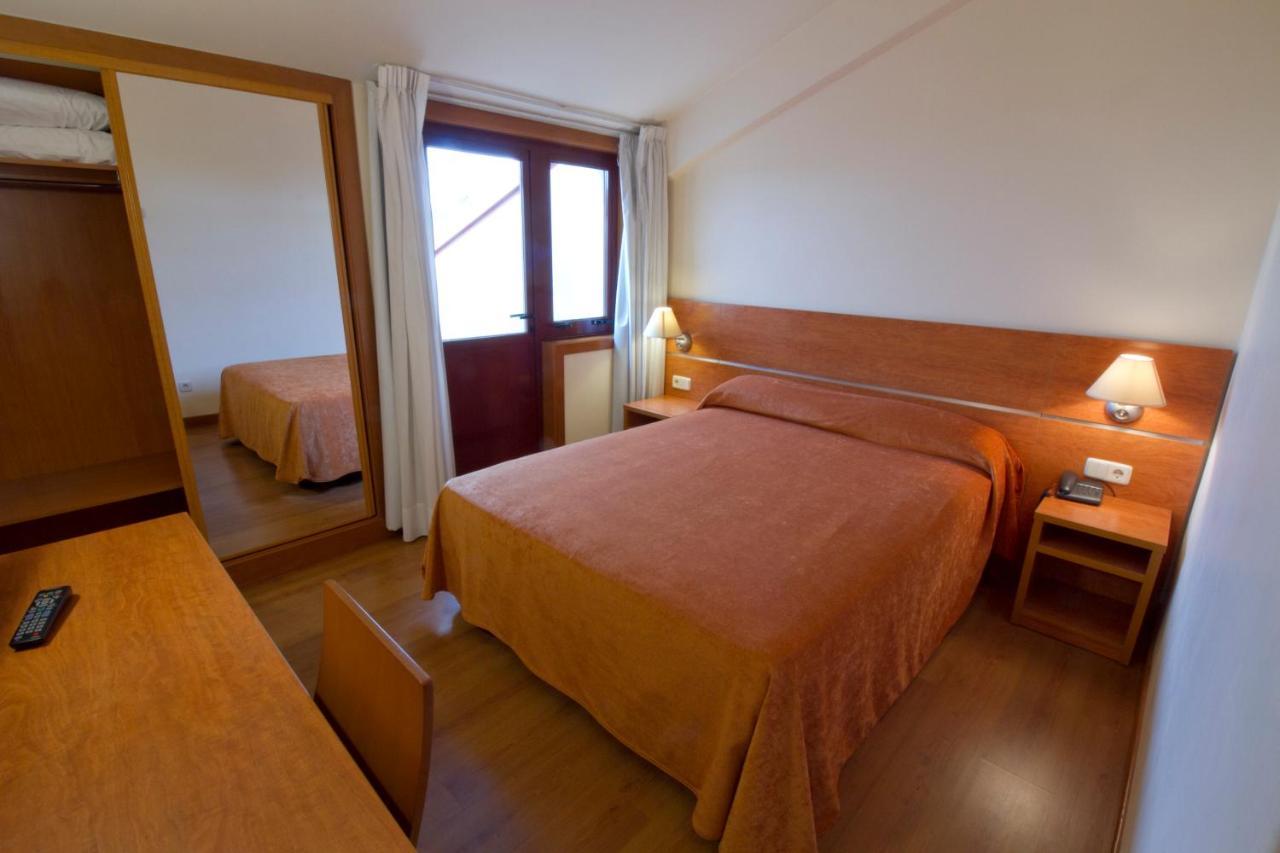 Hotel Torques Bergondo Екстер'єр фото
