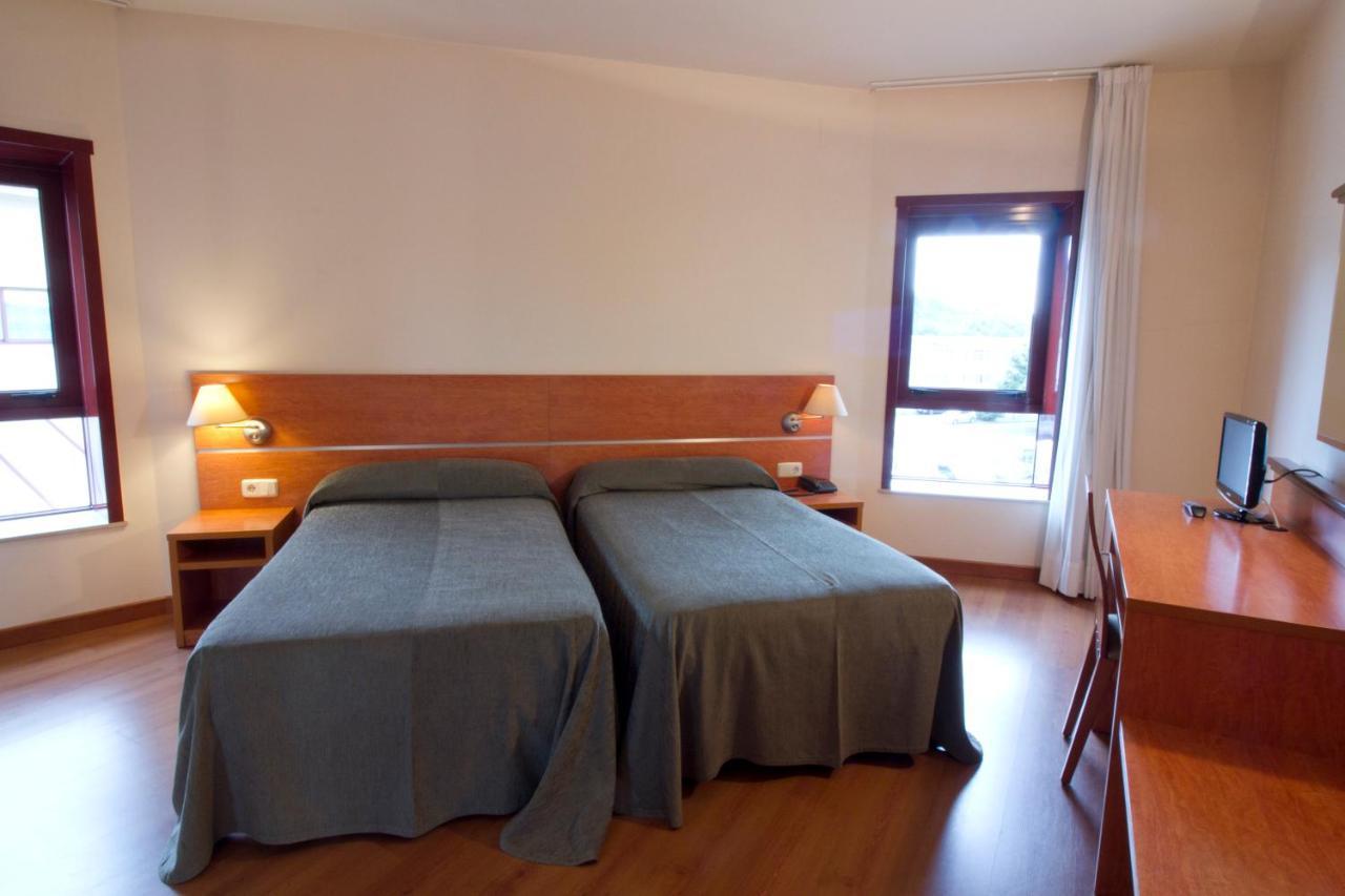 Hotel Torques Bergondo Екстер'єр фото